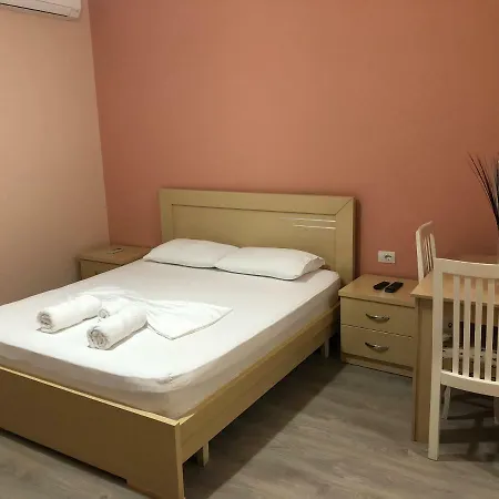 Rent Kapri Lejlighedshotel Pogradec